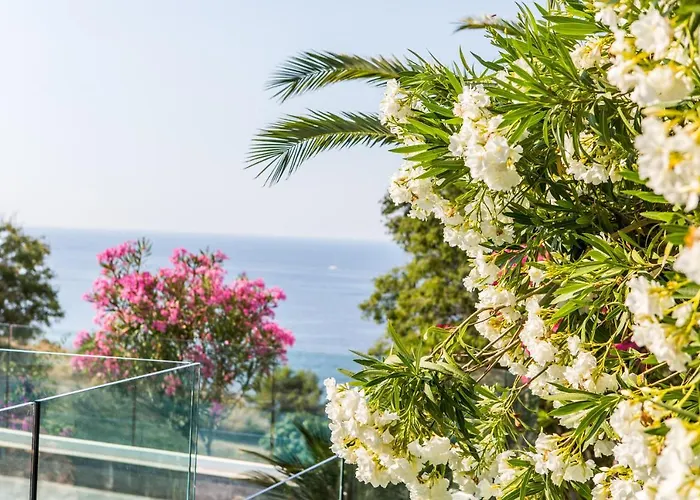 Hotel R Calvi (Corsica)